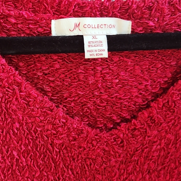 Bundle Of Reds ♥️ 5 Pieces All Same Similar Fit With 22-23" Pit To Pit (L-XL) - Picture 3 of 12